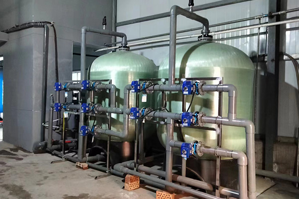 一套全自动软化水设备多少钱？